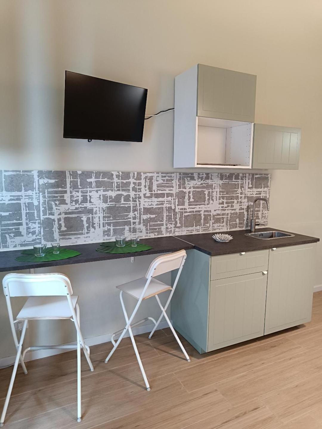 Simply House In Bari Twin Apartment Екстериор снимка